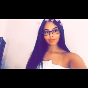 Meet your Posher, Daniela